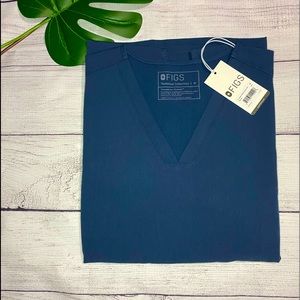 Figs scrubs Dark harbor